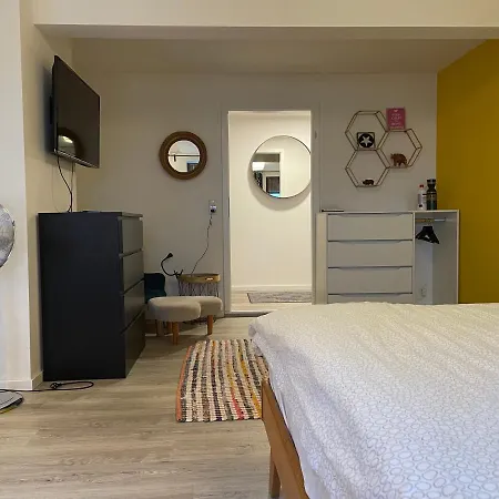 Hinterhaus Apartment